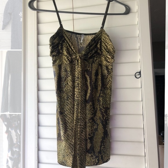 Snakeskin top - Picture 1 of 1